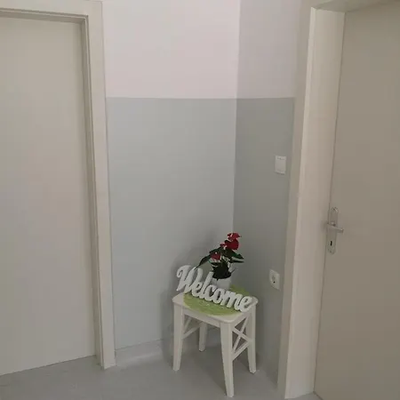 Διαμέρισμα Apartma Viktorija *