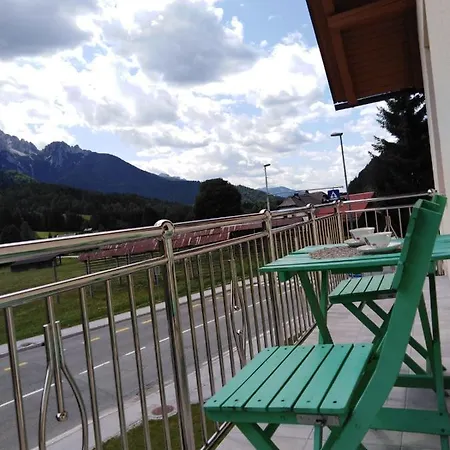 Apartma Viktorija Appartement *