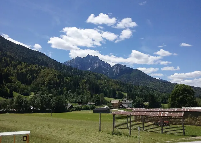 Apartma Viktorija Apartment *